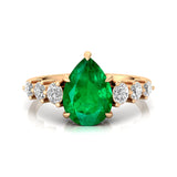 Pear Cut Emerald with Graduated Diamonds Ring - GeumJewels