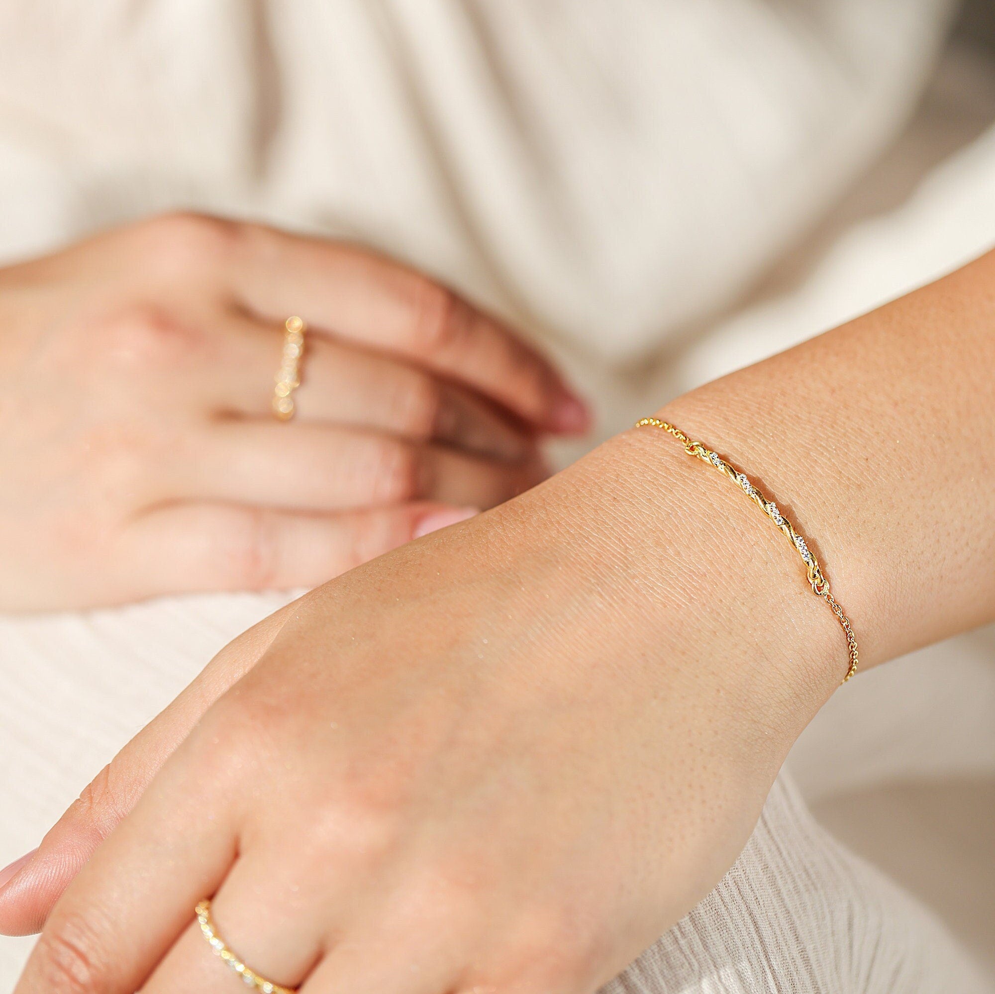 Alternate Diamond Minimalistic Chain Bracelet - GeumJewels