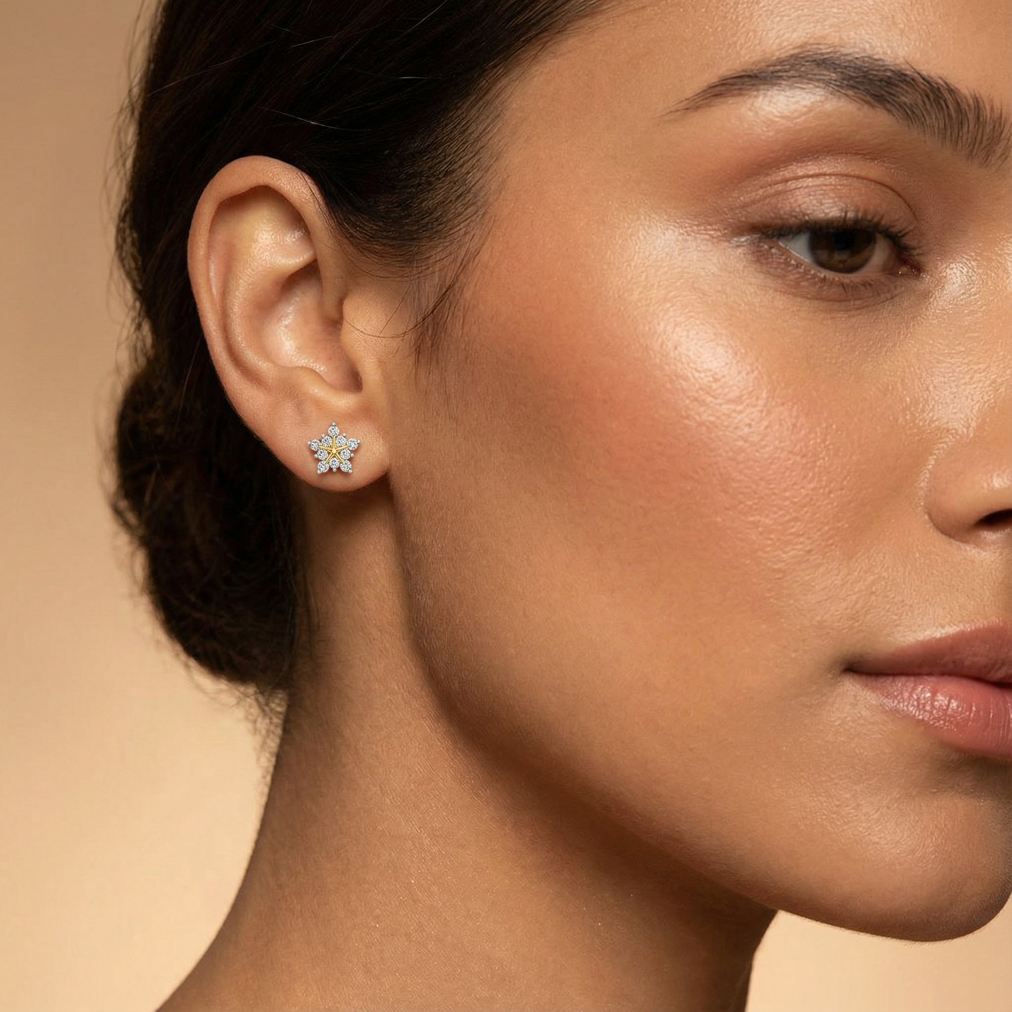 Snowflake Diamond Dainty Stud Earring - GeumJewels