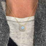 Halskette mit doppeltem Diamant-Halo und kissenförmigem Aquamarin