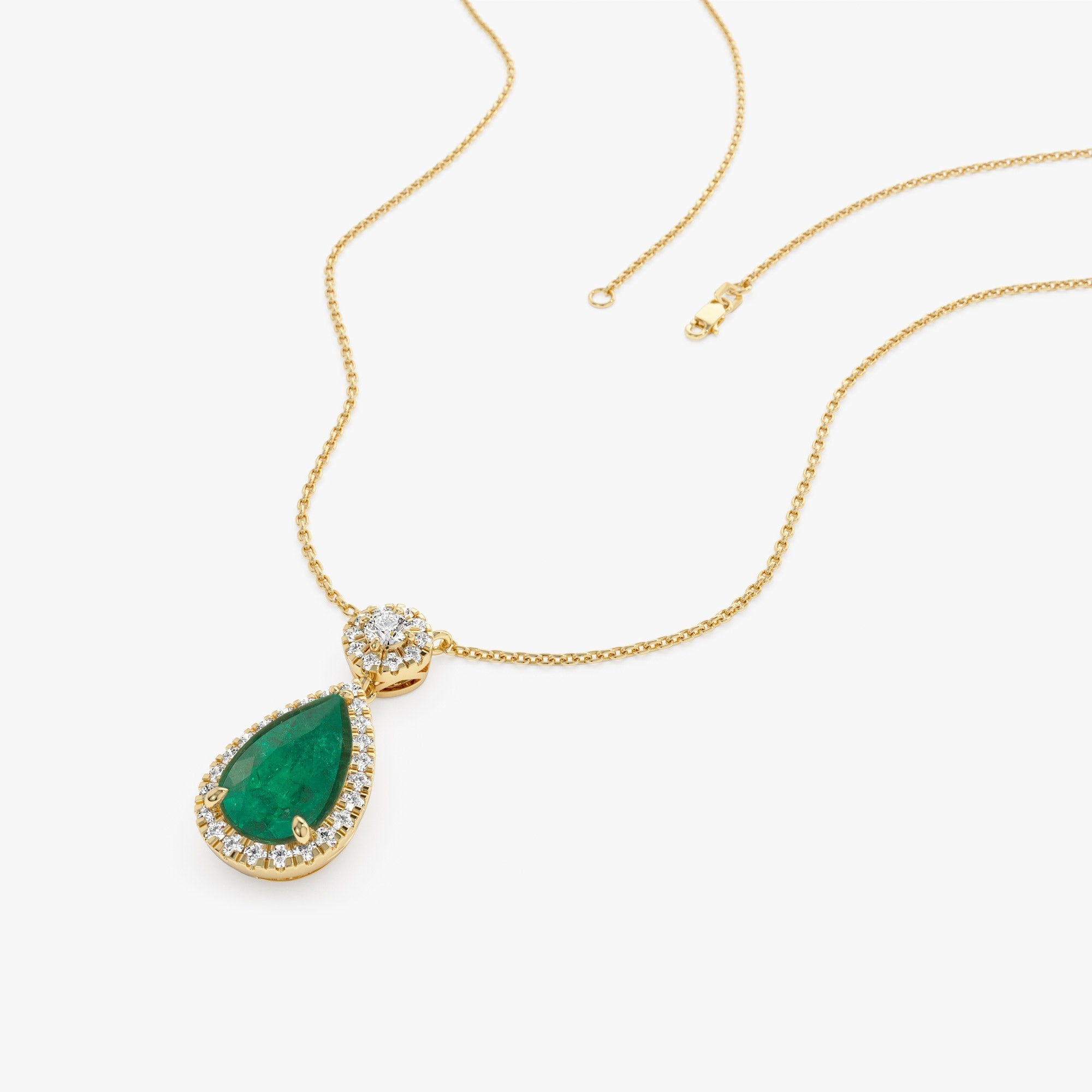 14k 2.00 Ctw Pear Shape Emerald and Diamond Halo Setting Necklace - GeumJewels