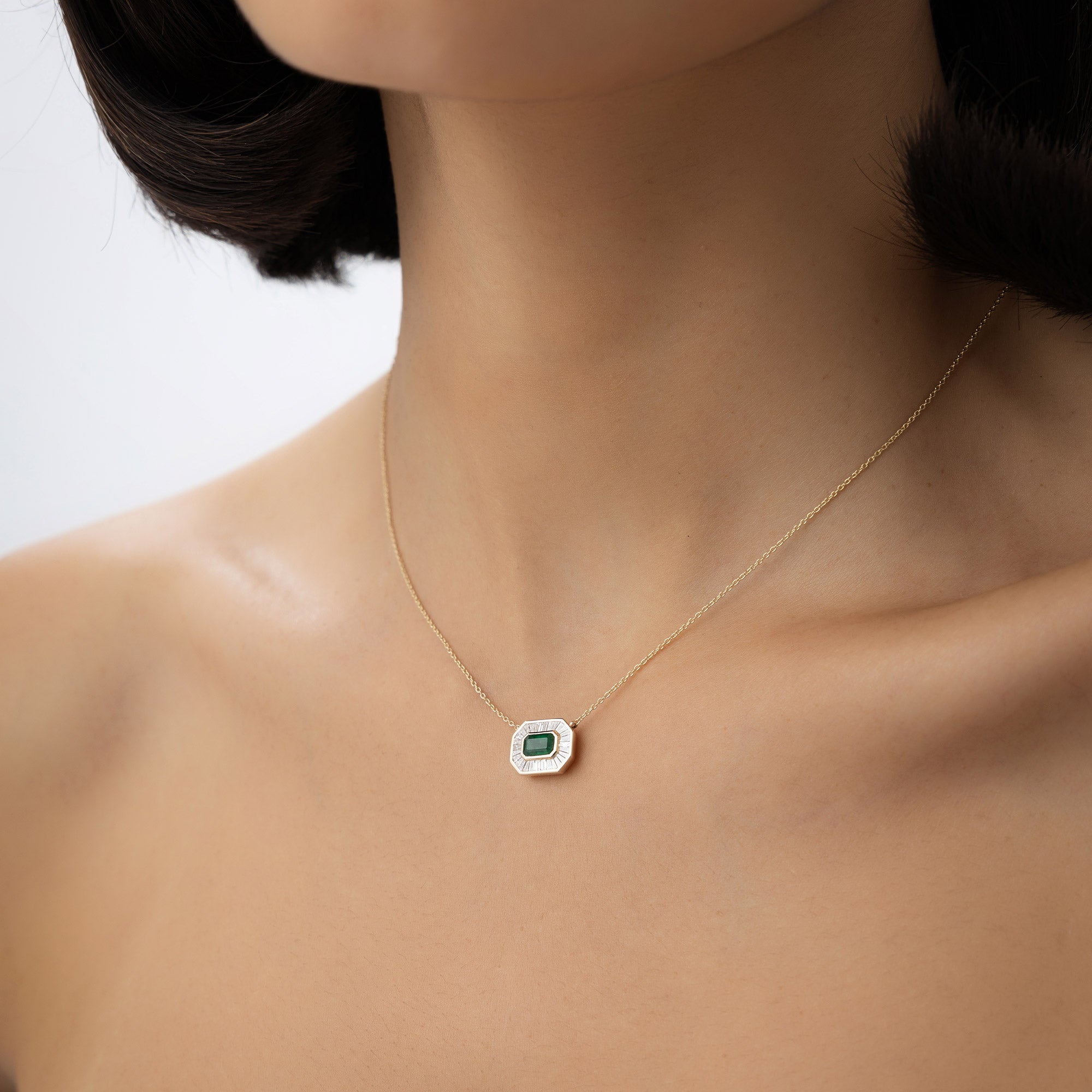 14k Baguette Halo Emerald Necklace - GeumJewels
