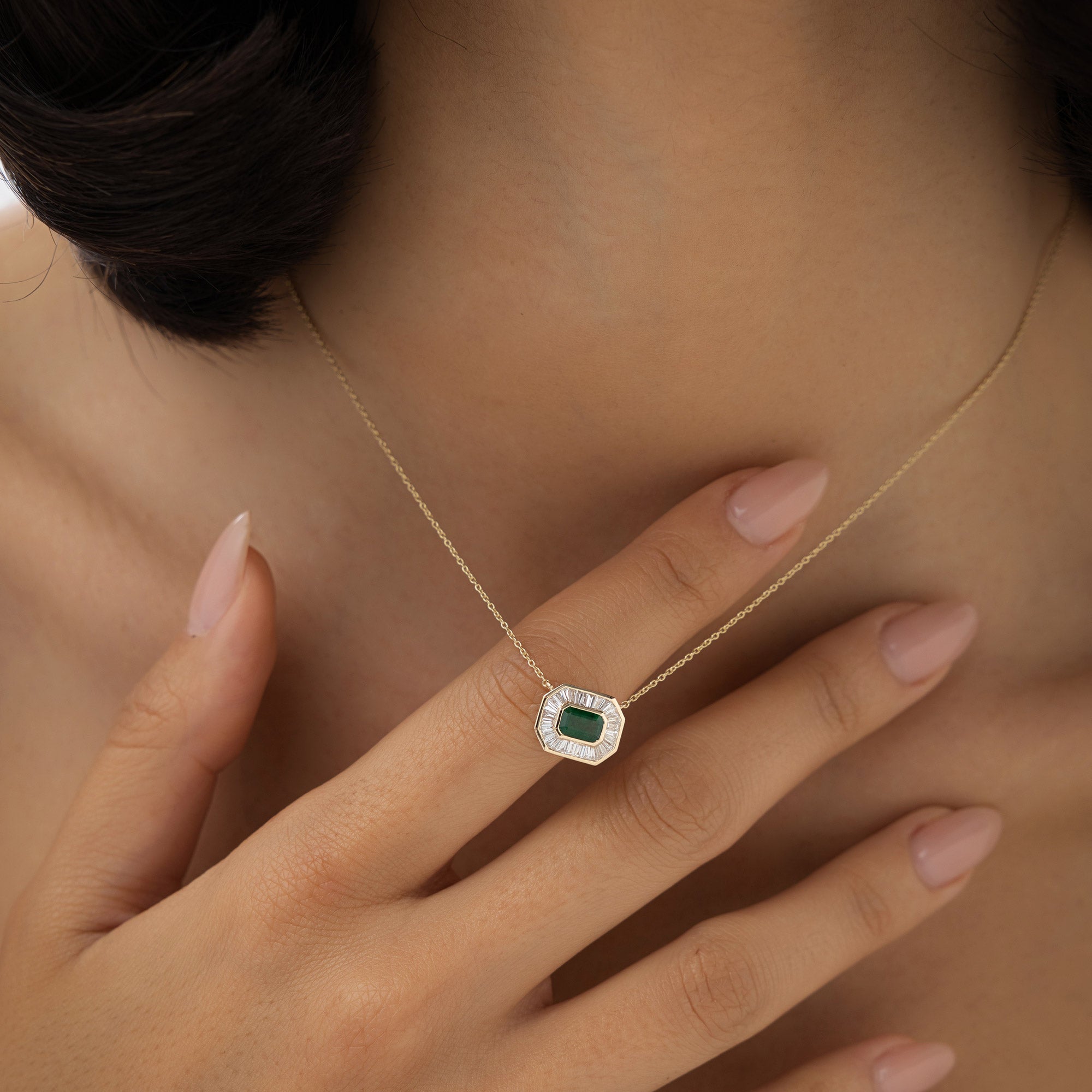 14k Baguette Halo Emerald Necklace - GeumJewels