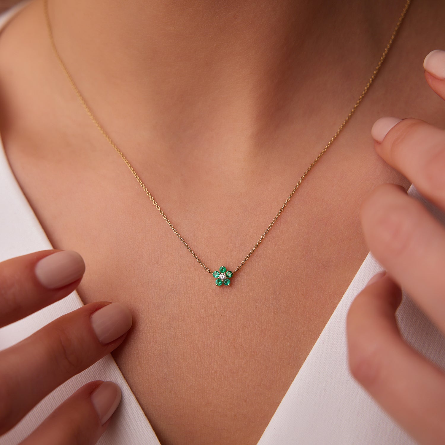 14K Emerald and Diamond Flower Charm Necklace - GeumJewels