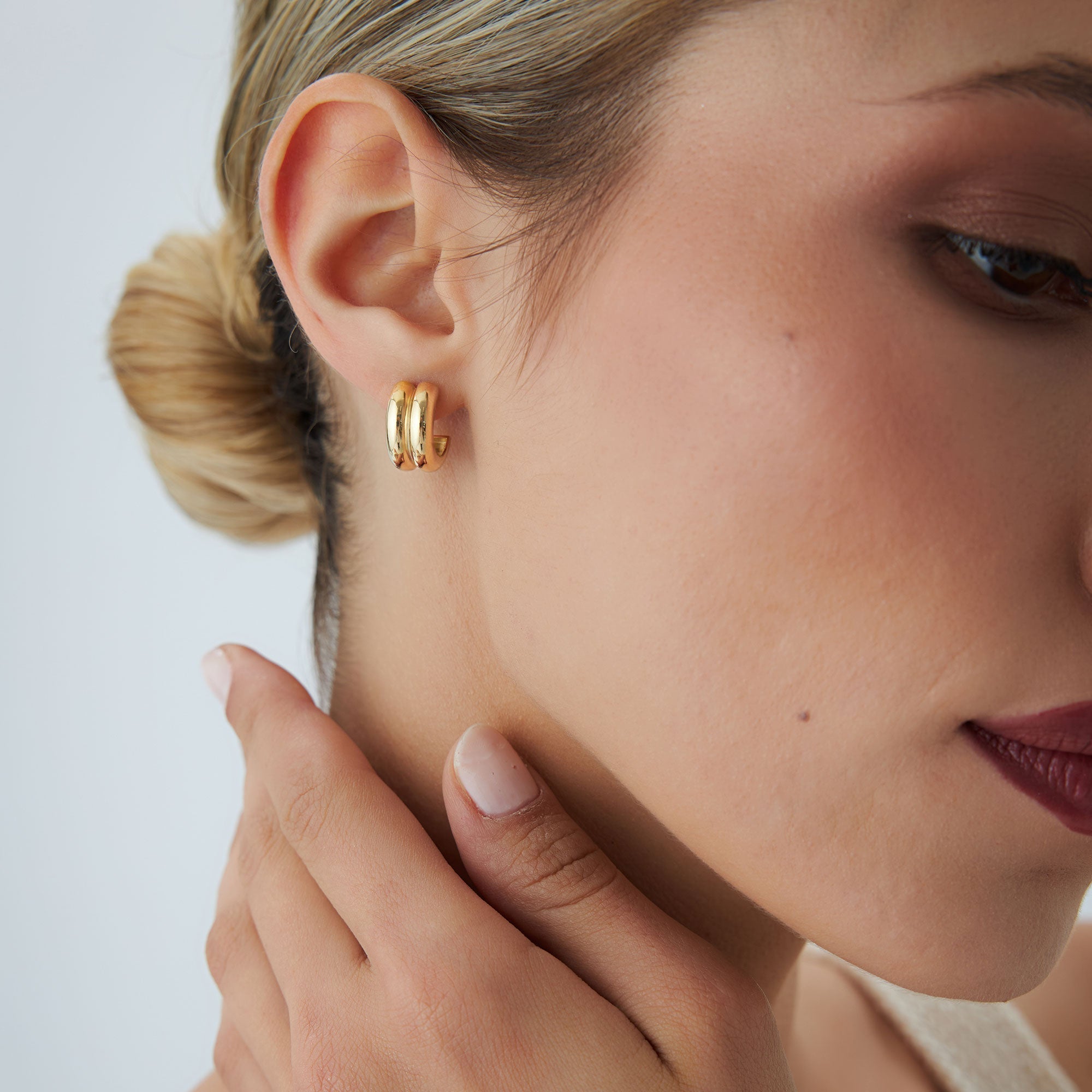 14k Solid Gold Twin C Hoops - GeumJewels