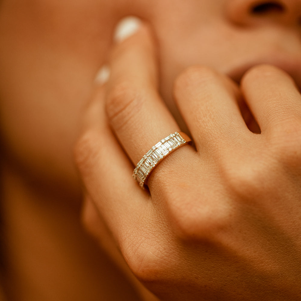 14K Baguette & Round Diamond Wedding Band - GeumJewels