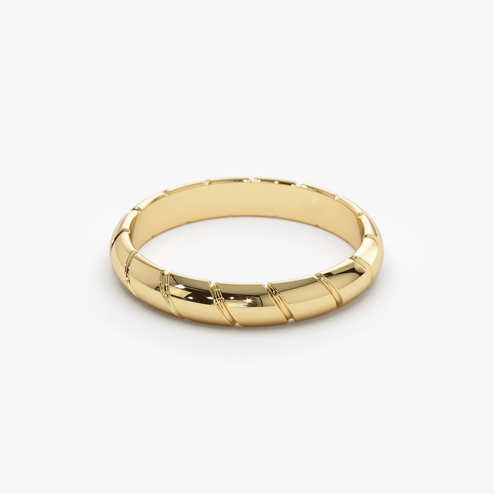 14k 3MM Unique Diagonal Cut Design Gold Ring - GeumJewels