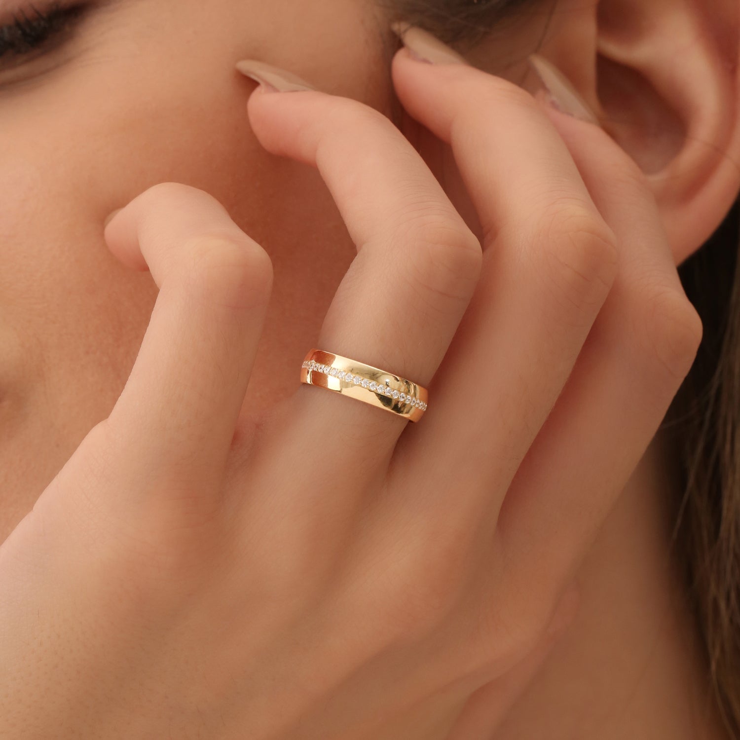 14k 5MM Wide Full Eternity Diamond Ring - GeumJewels