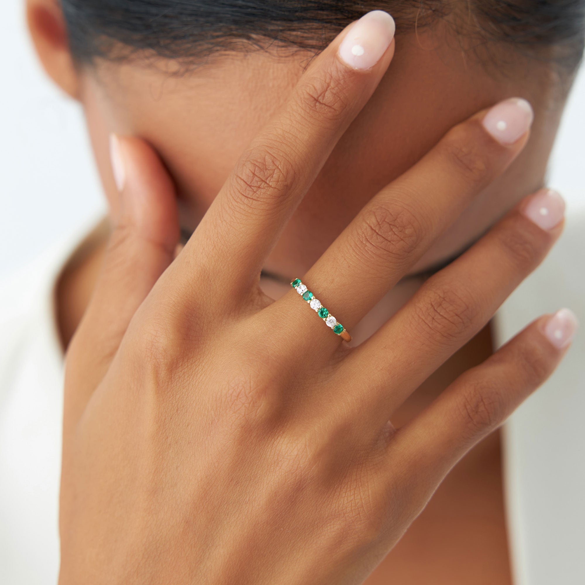 14k 7 Stone Basket Setting Diamond and Emerald Wedding Ring - GeumJewels