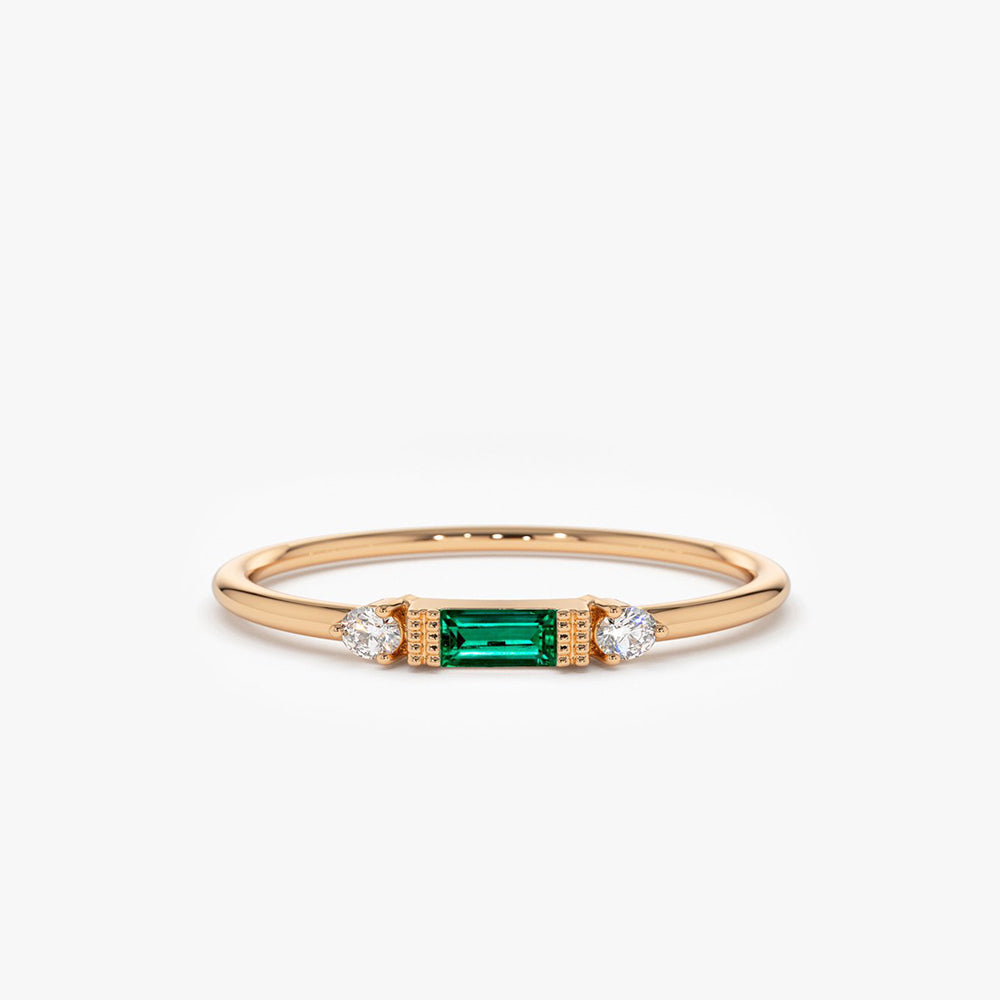 14k Baguette Emerald with Diamond Ring - GeumJewels