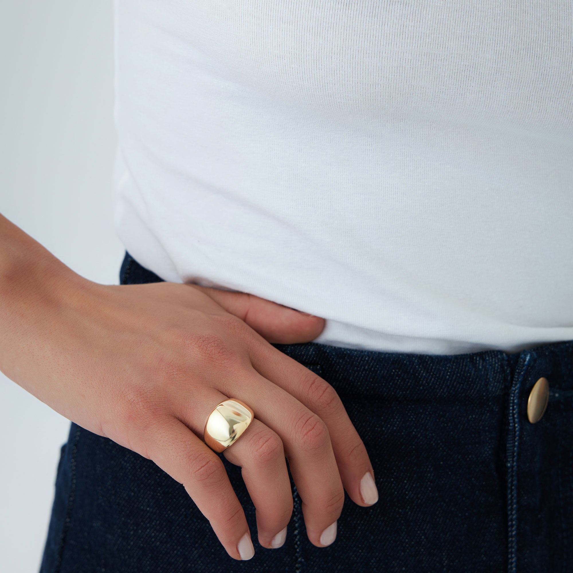 14k Chunky Gold Dome Graduating Statement Ring - GeumJewels