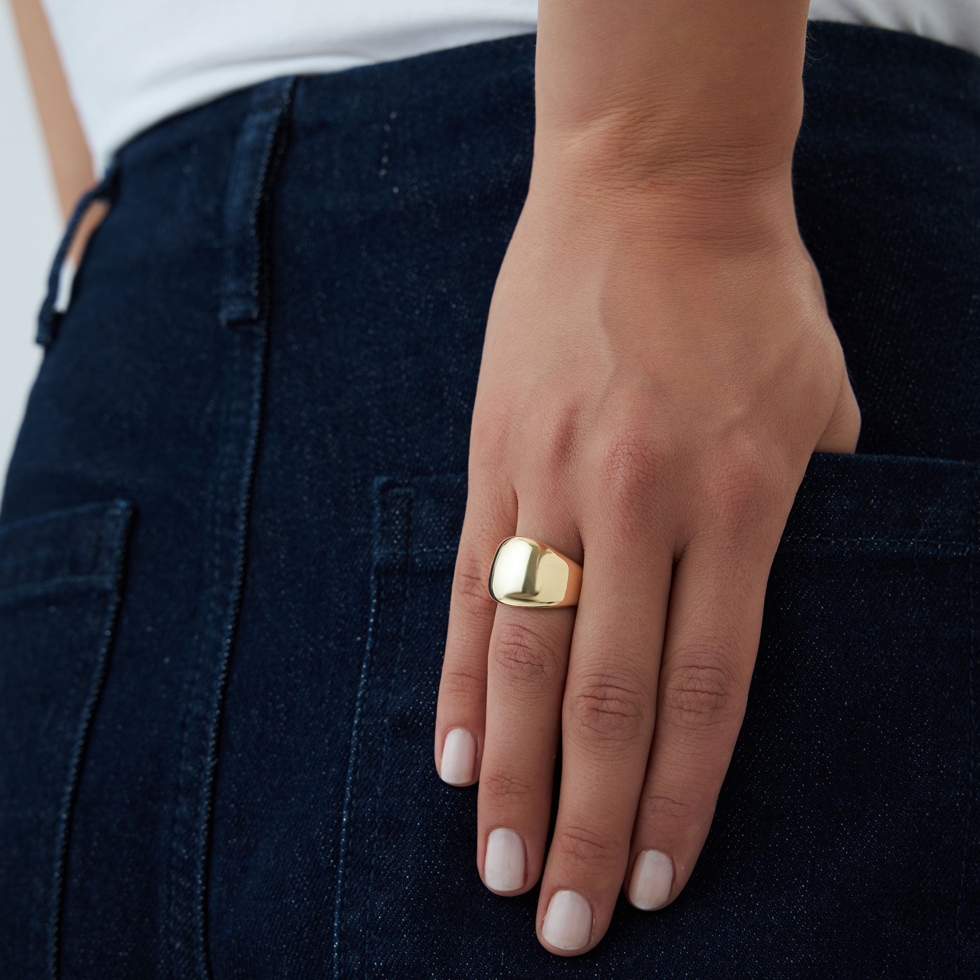 14k Chunky Gold Dome Graduating Statement Ring - GeumJewels