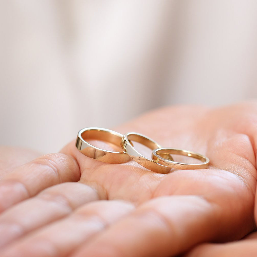 14k Flat 2MM wedding band - GeumJewels