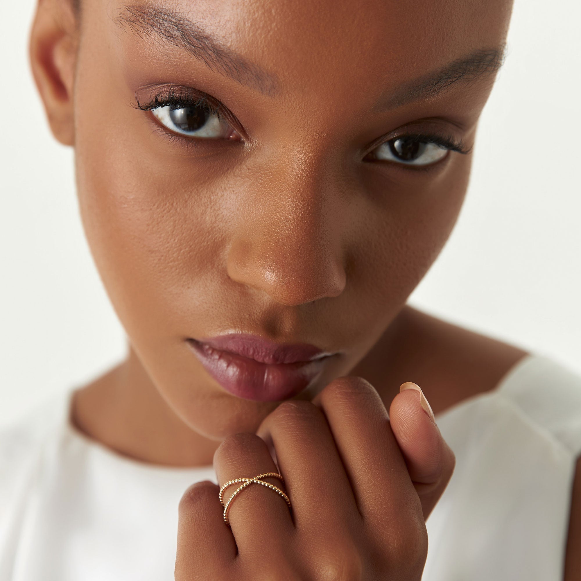 14K Gold Beaded Band Criss Cross Statement Ring - GeumJewels