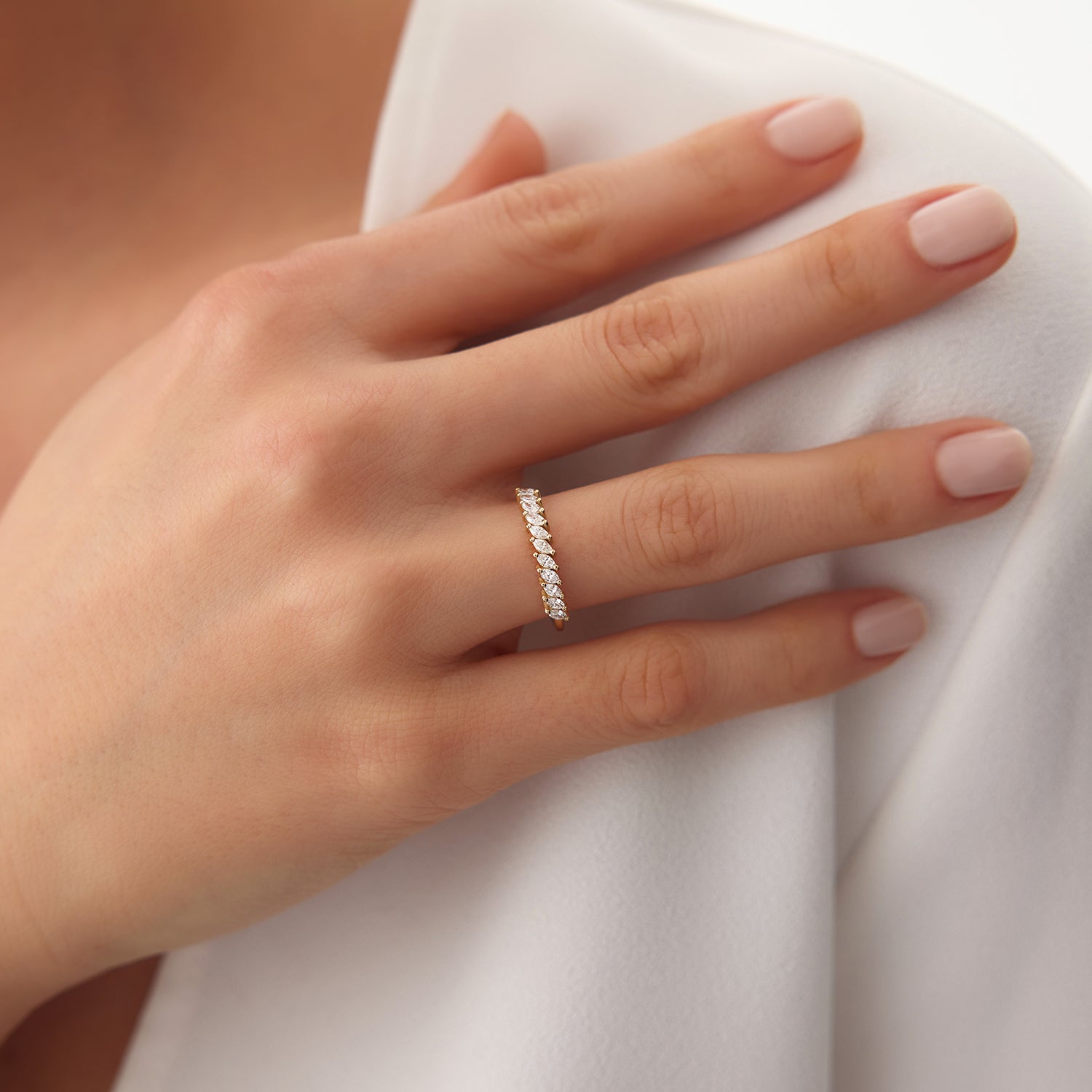 14K Gold Domino Marquise Wedding Band - GeumJewels