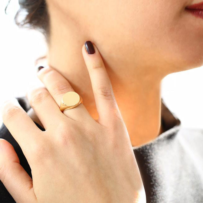 14k Gold Engravable Signet Ring - GeumJewels