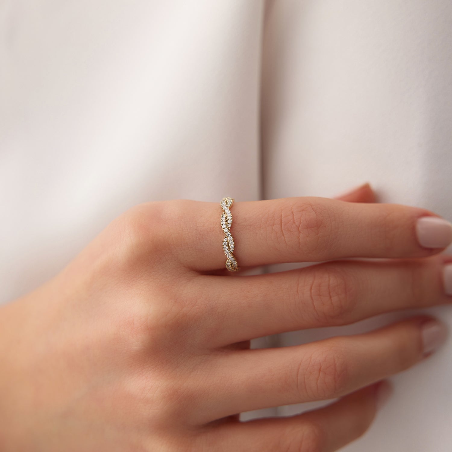 14K Gold Infinity Diamond Eternity Wedding Band - GeumJewels