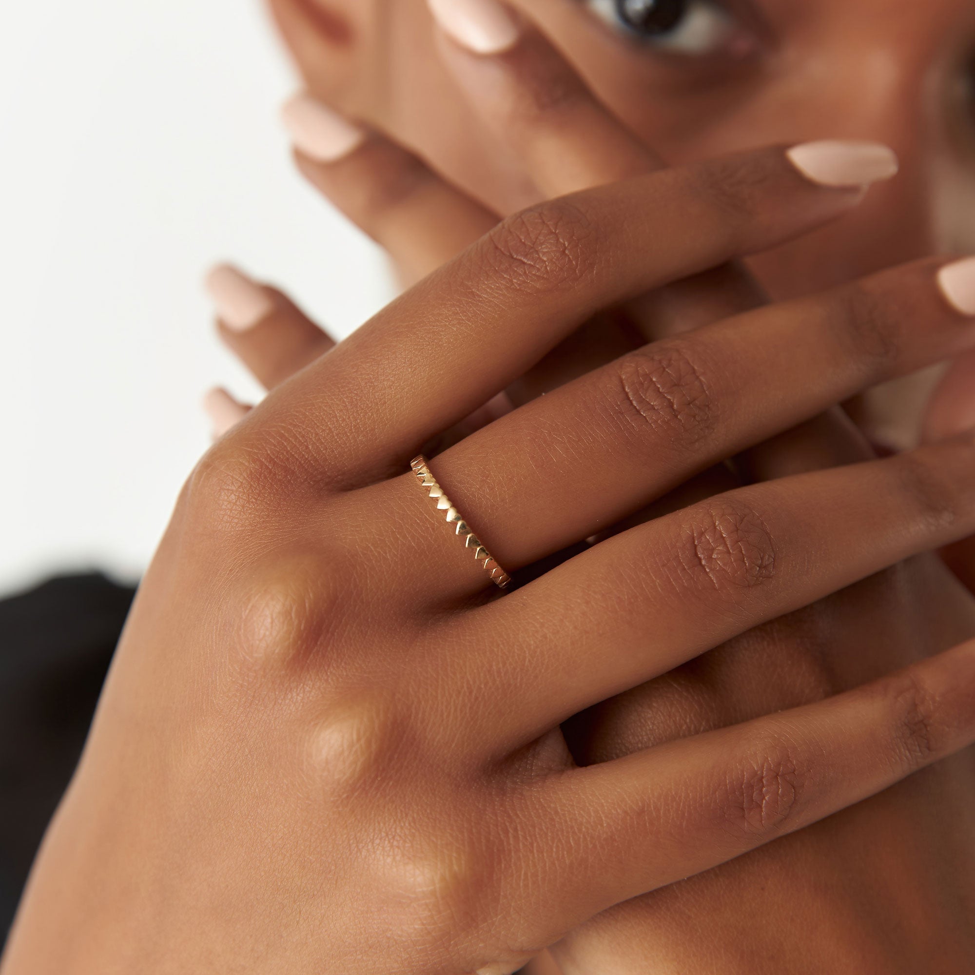 14k Gold Mini Heart Eternity Ring - GeumJewels