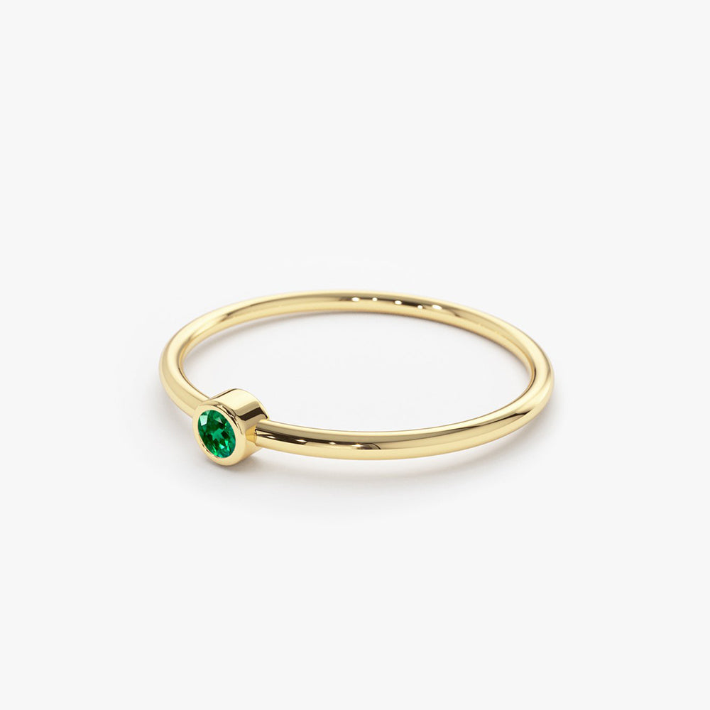 14k Gold Solitaire Emerald Gemstone Ring - GeumJewels