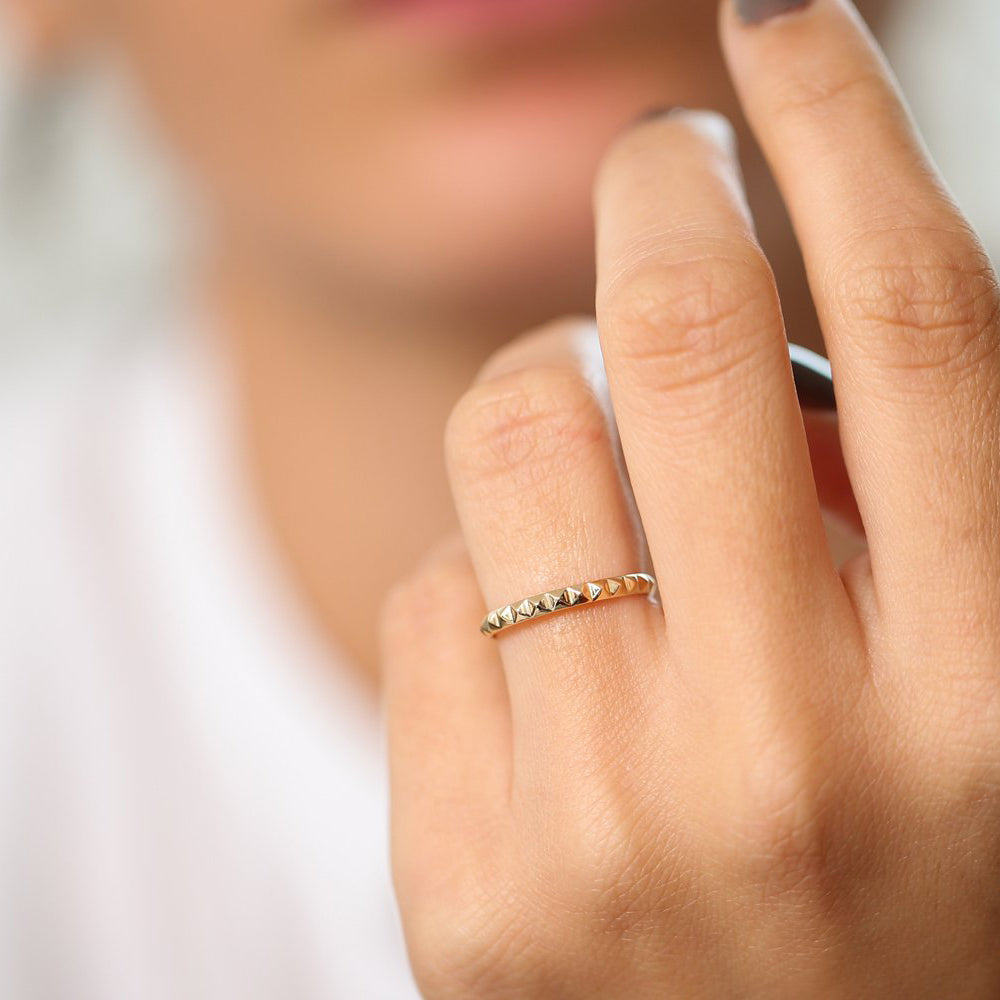 14K Gold Spike Pyramid Eternity Ring - GeumJewels
