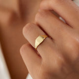 14k Gold Square Signet Ring - GeumJewels