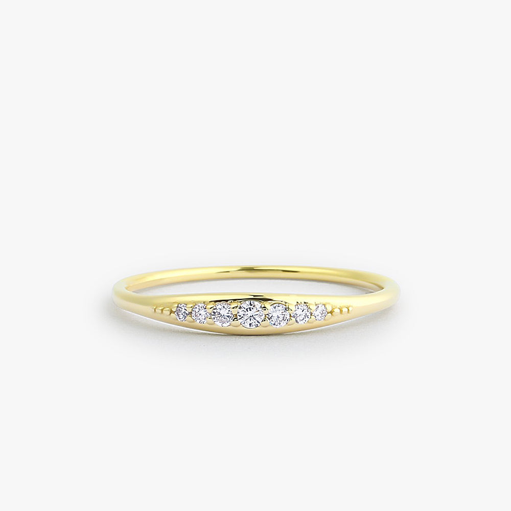 14k Graduating Diamond Wedding Band - GeumJewels