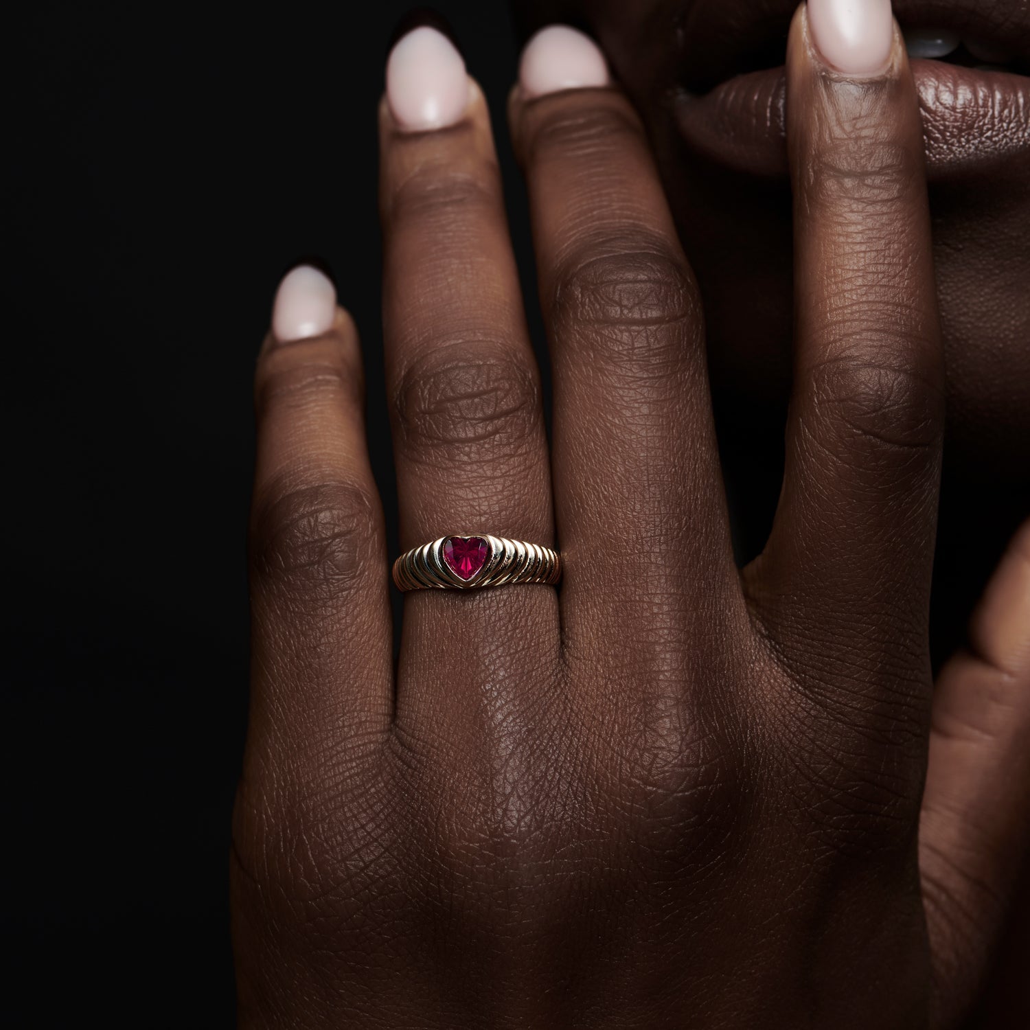 14k Heart Shape Ruby Beveled Ring - GeumJewels