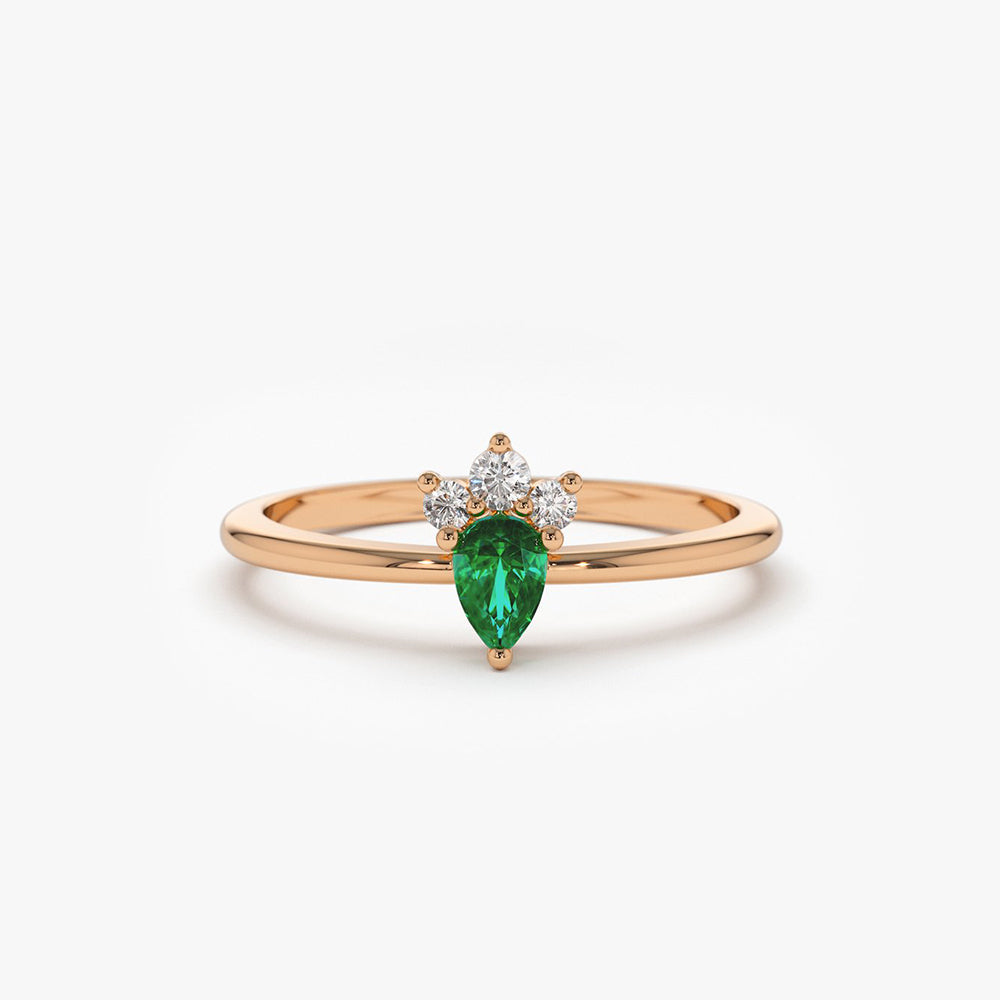 14k Mini Emerald and Diamond Ring - GeumJewels