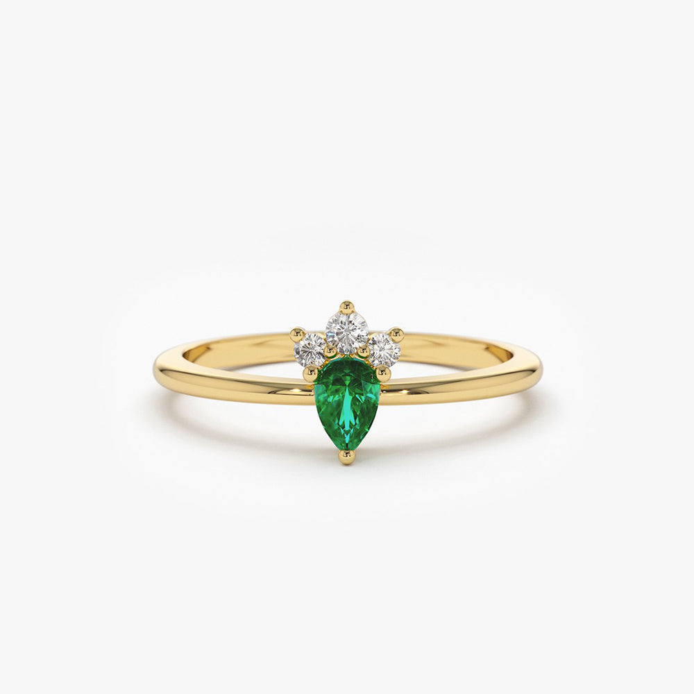 14k Mini Emerald and Diamond Ring - GeumJewels