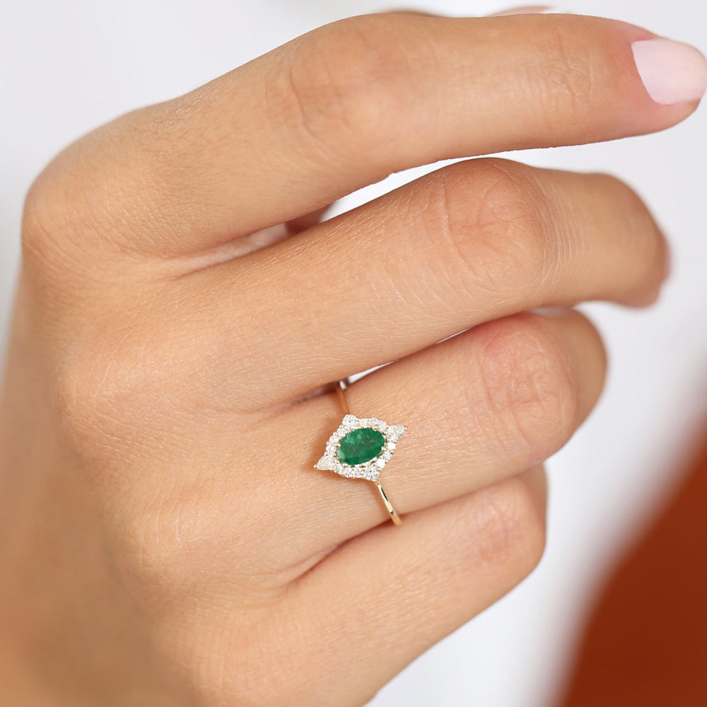 14k Oval Emerald and Diamond Bellarina Ring - GeumJewels