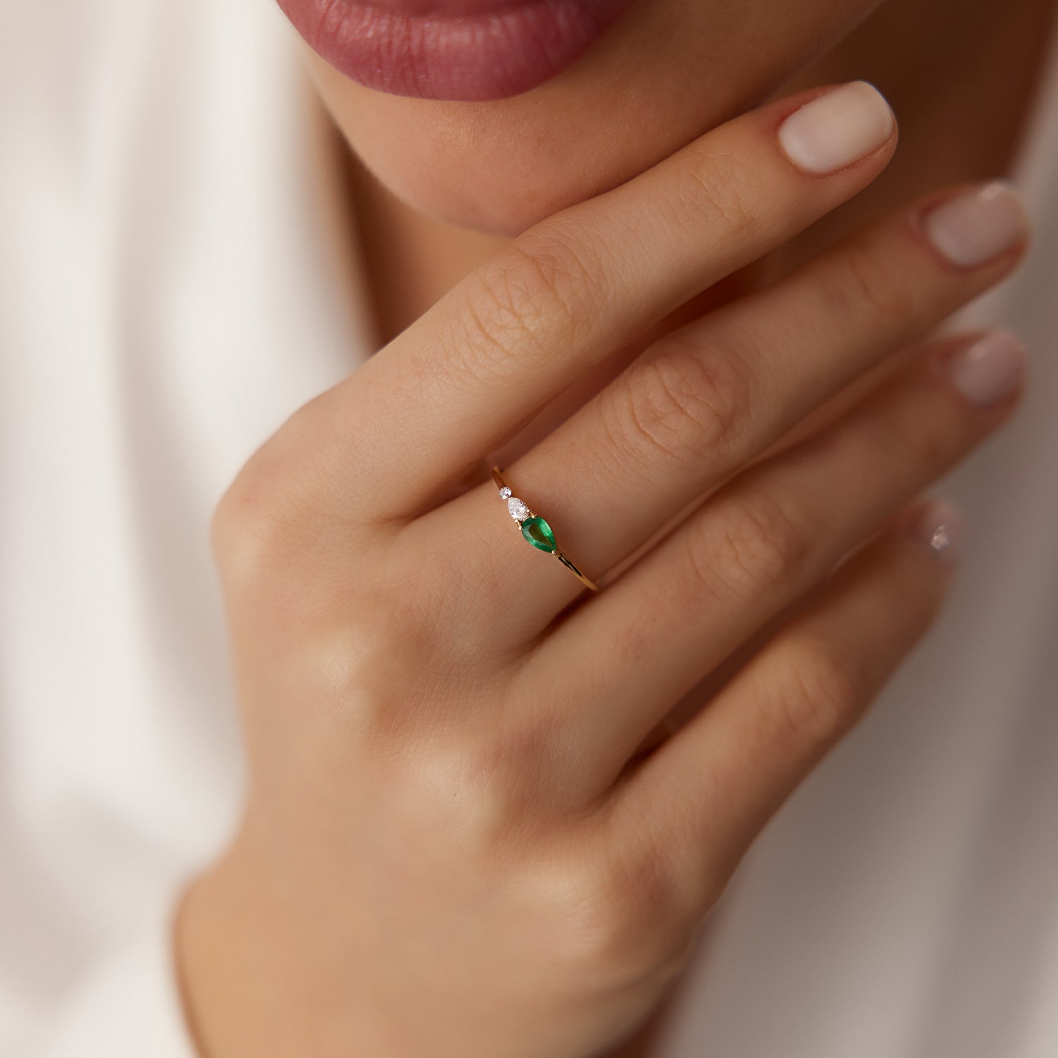 14k Pear Shape Emerald and Diamond Ring - GeumJewels