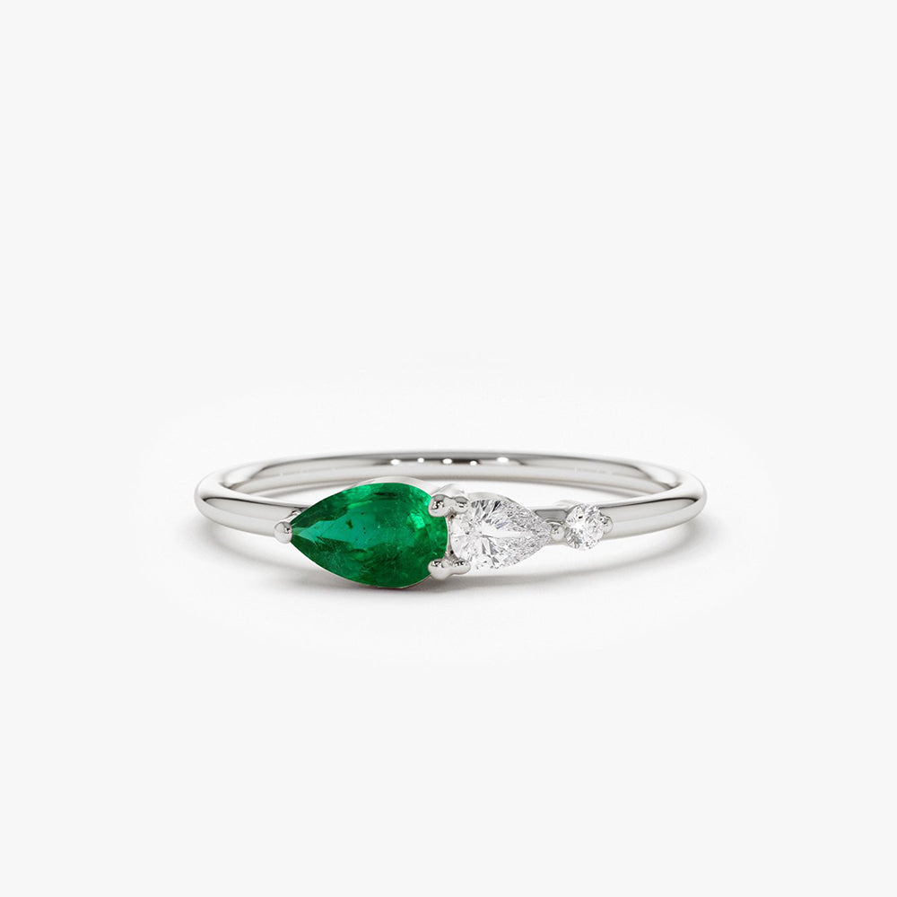 14k Pear Shape Emerald and Diamond Ring - GeumJewels