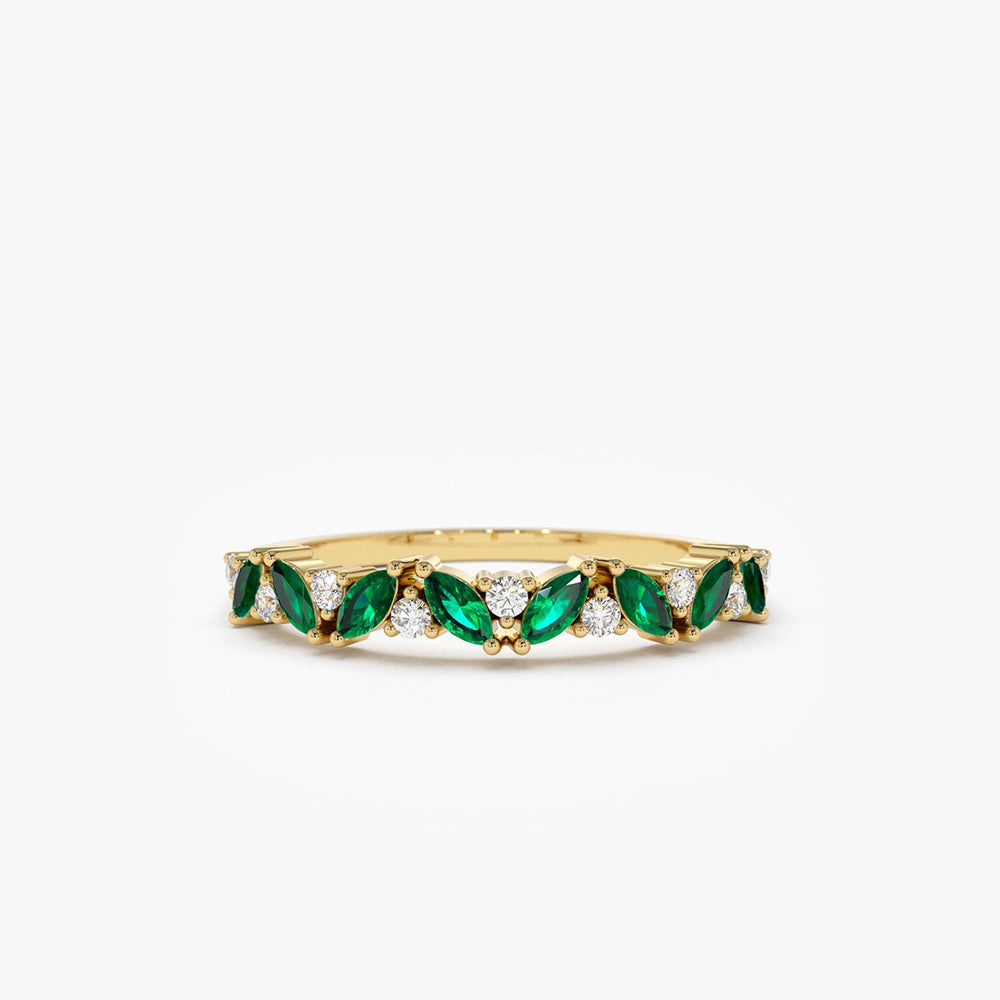 14k Slanted Emerald and Round Diamond Ring - GeumJewels