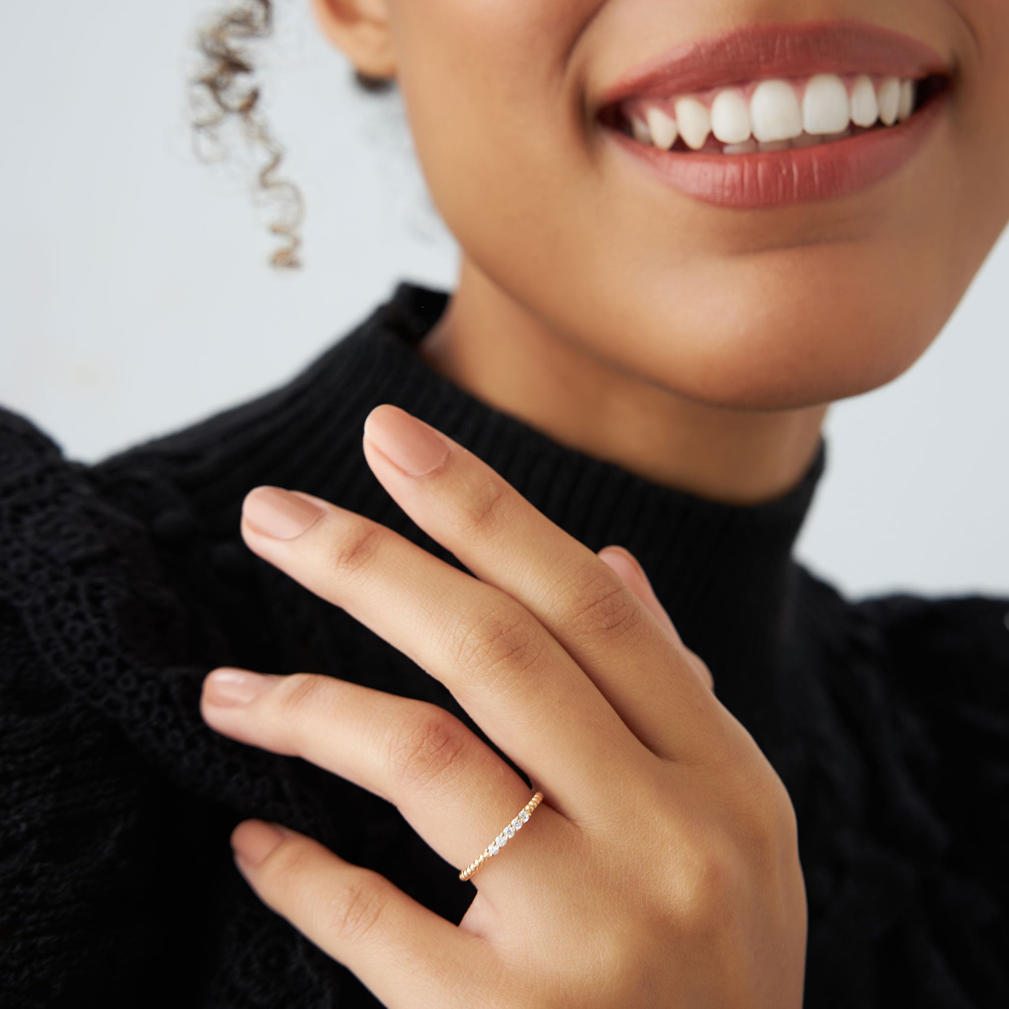 14K Stacking Dainty Beaded Diamond Band - GeumJewels