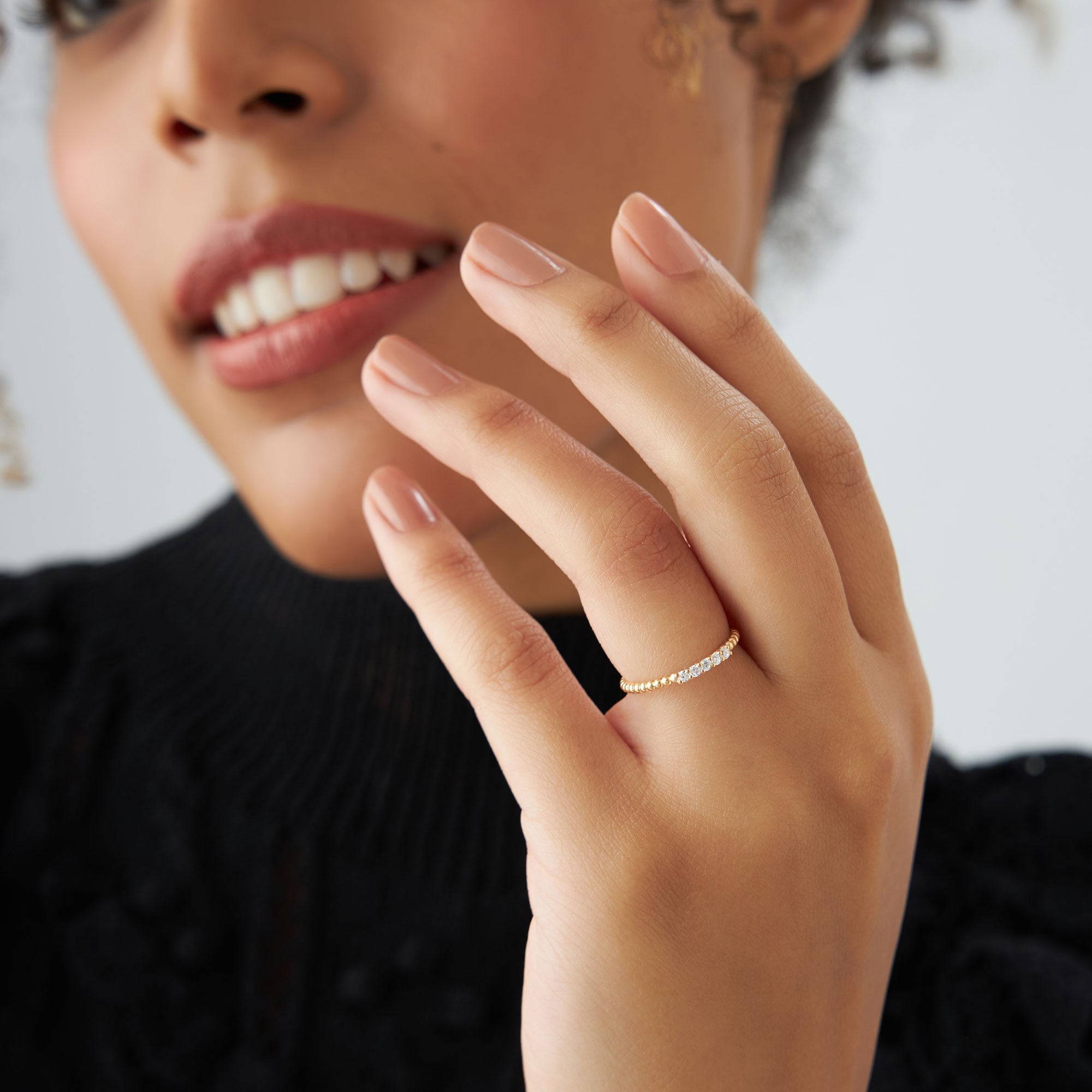 14K Stacking Dainty Beaded Diamond Band - GeumJewels