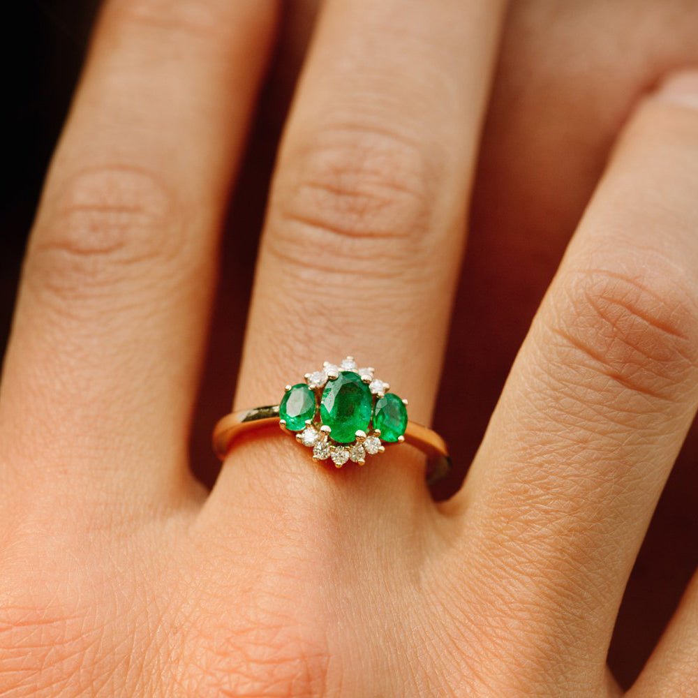 14k Three Stone Emerald Cluster Ring - GeumJewels