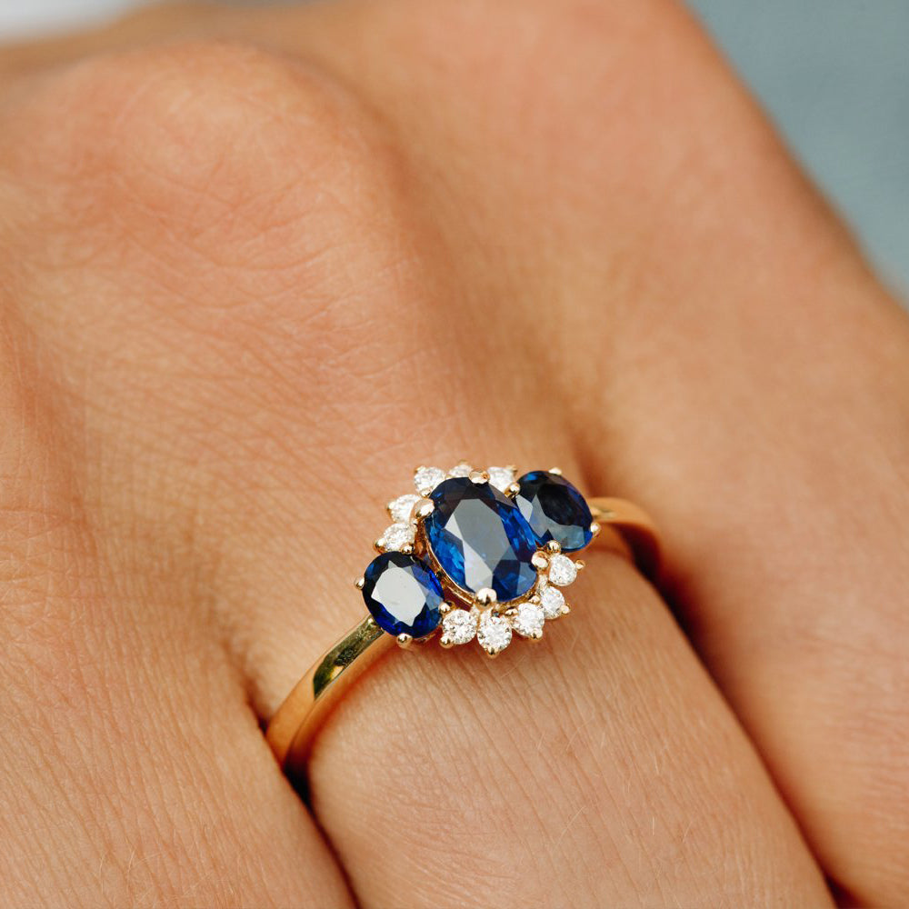 14k Three Stone Sapphire Cluster Ring - GeumJewels