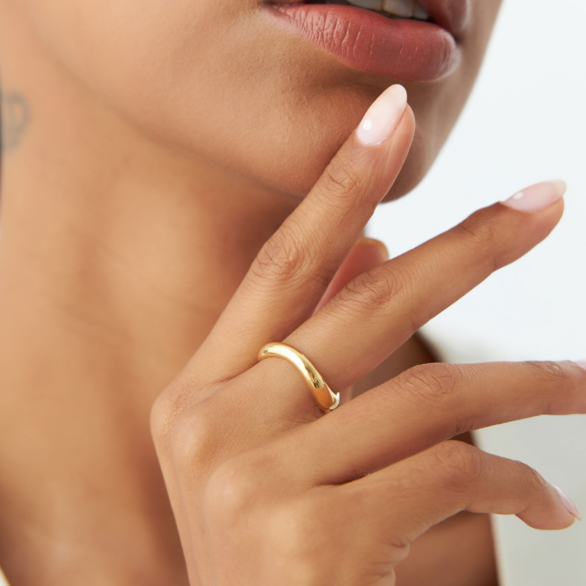 14k Unique Amorphic Shaped Figure Ring - GeumJewels