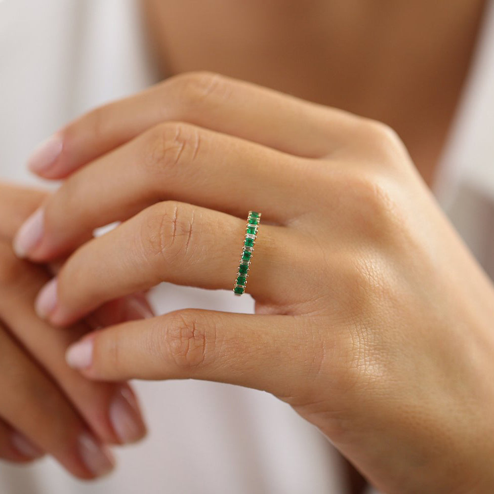 14k Unique Princess Cut Emerald and Baguette Diamond Ring - GeumJewels