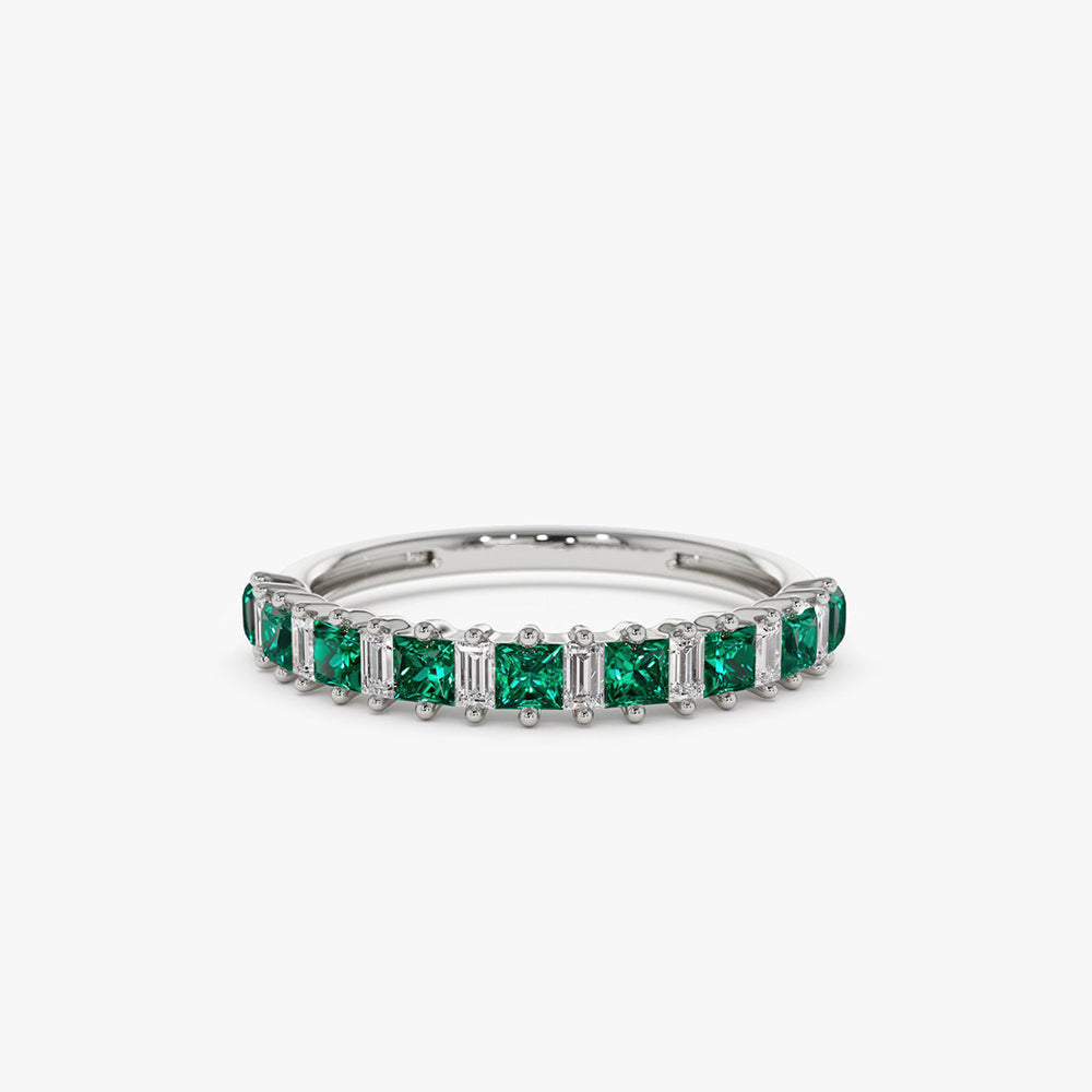 14k Unique Princess Cut Emerald and Baguette Diamond Ring - GeumJewels
