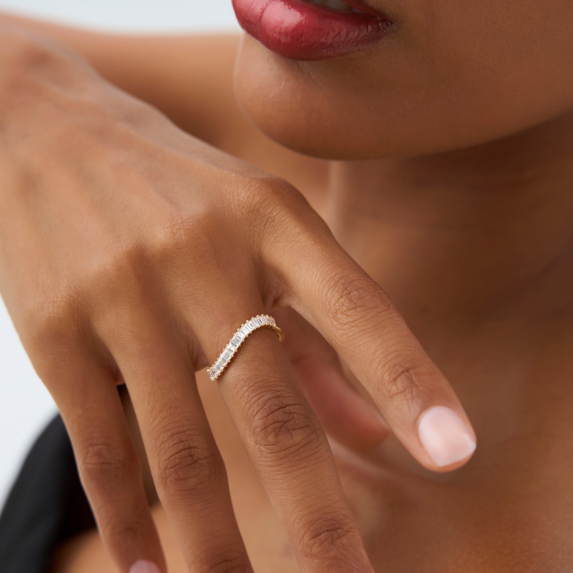 14k Unique Wave Design Baguette Diamond Ring - GeumJewels
