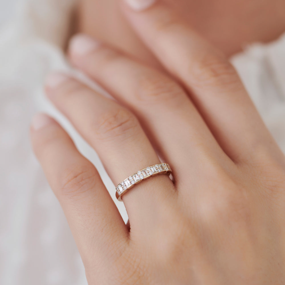 14k Vertical Baguette and Round Diamond Wedding Band - GeumJewels