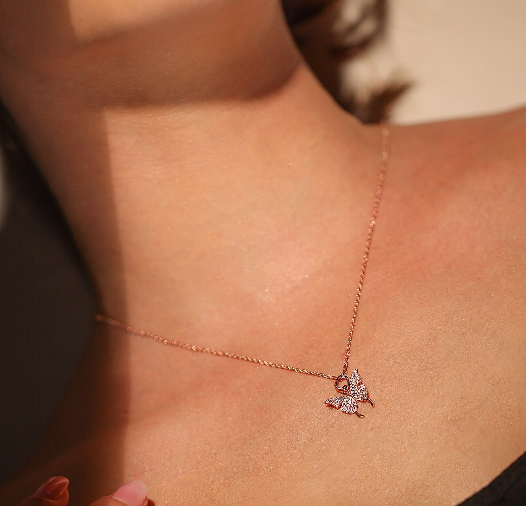 18K Solid Gold Natural Diamond Butterfly Pendant - GeumJewels
