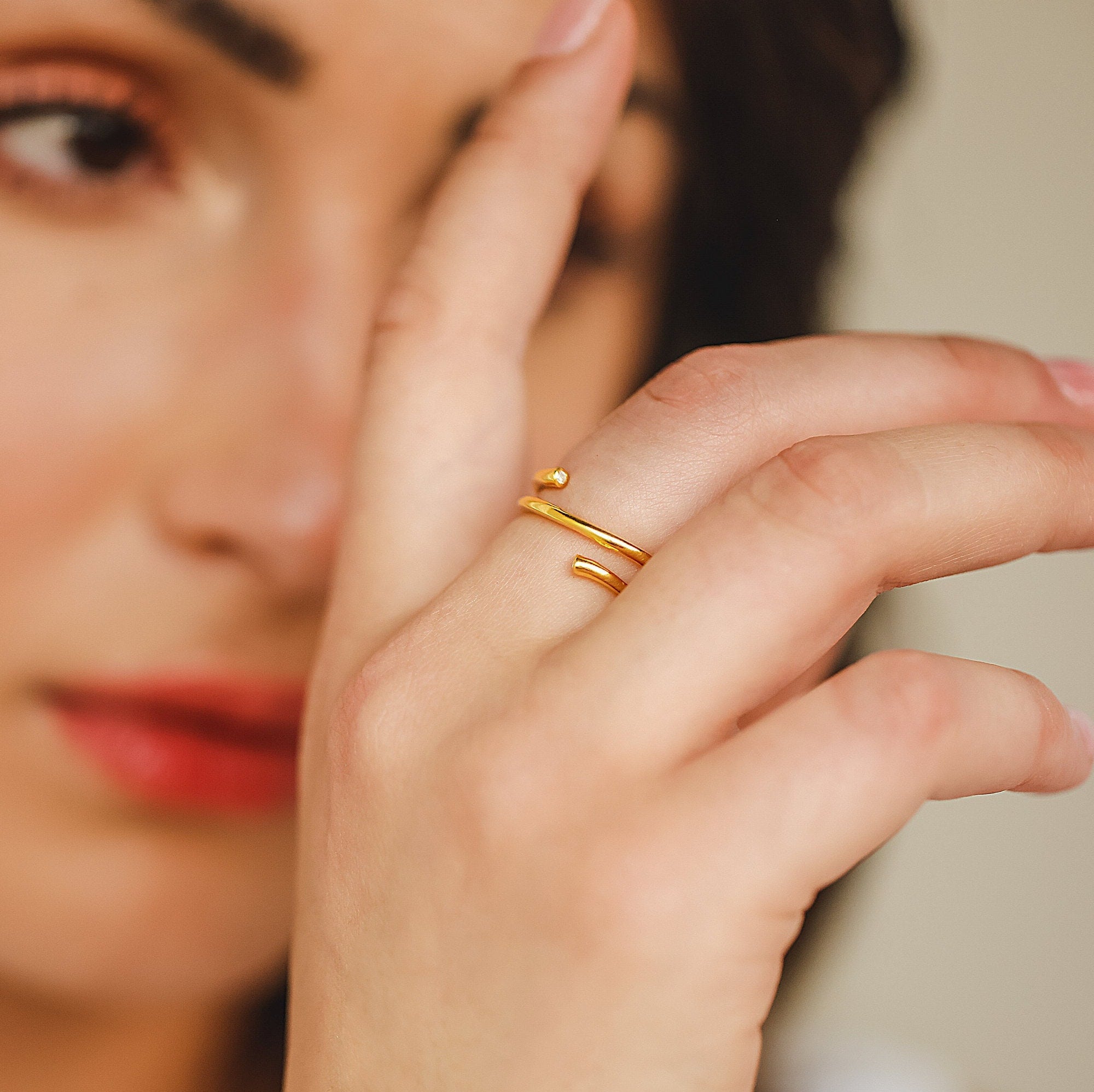 Natural Diamond Wrap Around Spiral Ring - GeumJewels