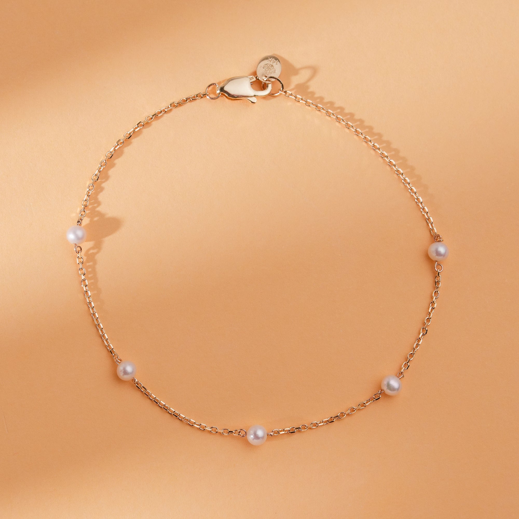 Pearl Station Bracelet - GeumJewels