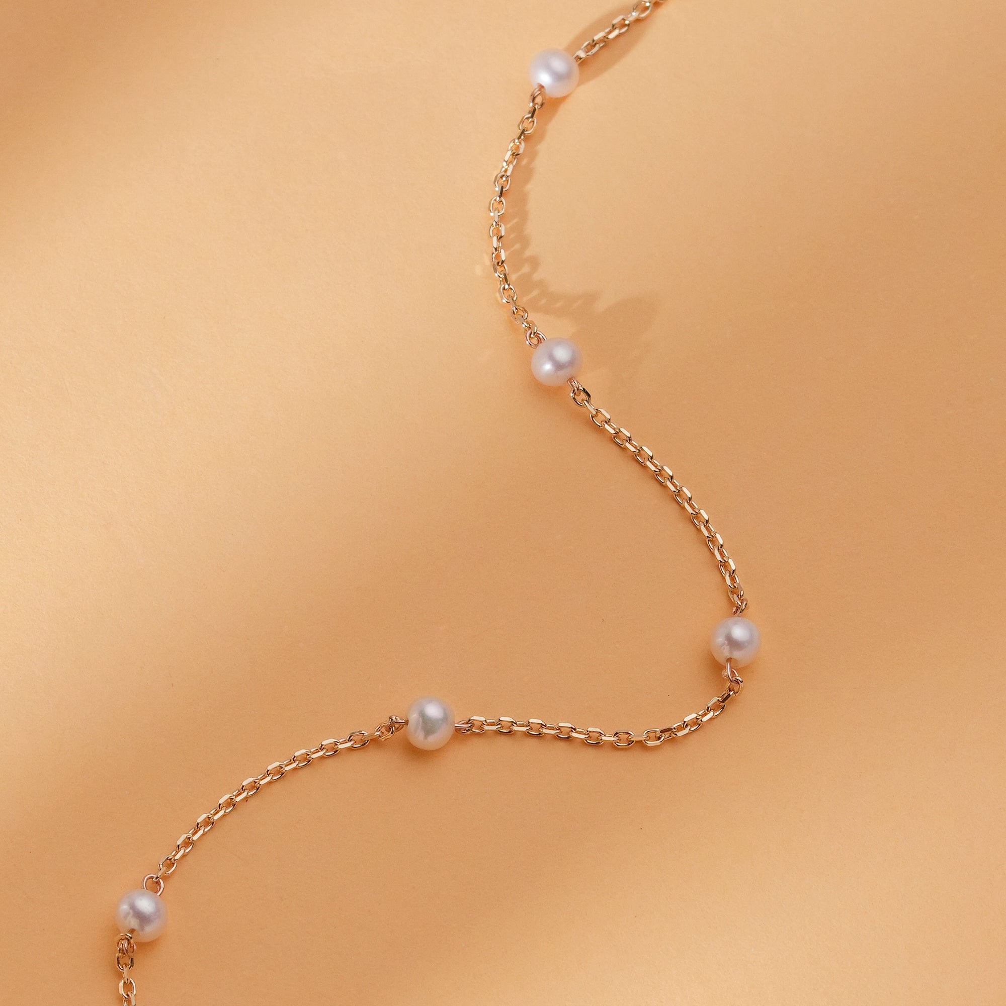 Pearl Station Bracelet - GeumJewels