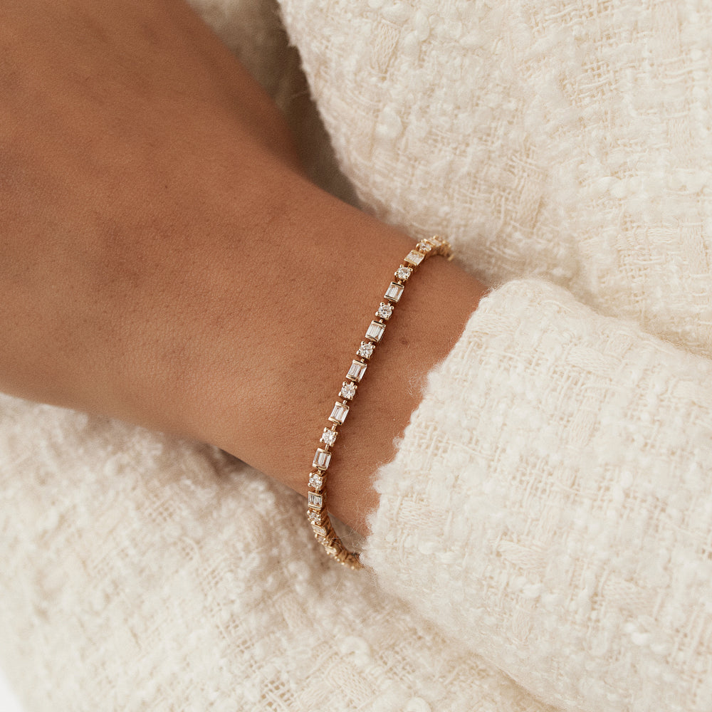 14k Baguette & Round Natural Diamond Tennis Bracelet - GeumJewels