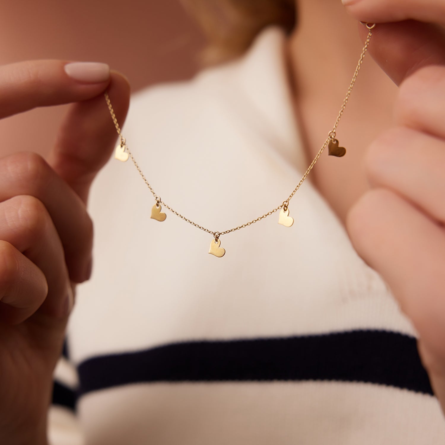 14K Solid Gold Dangle Heart Bracelet - GeumJewels