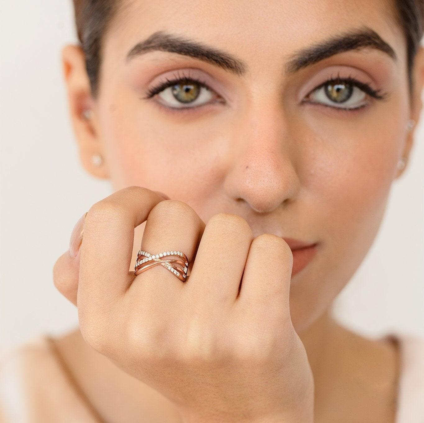 Handmade Yellow/White Gold Ring, Rose Gold Engagement ring, Natural Diamond Designer Ring - GeumJewels