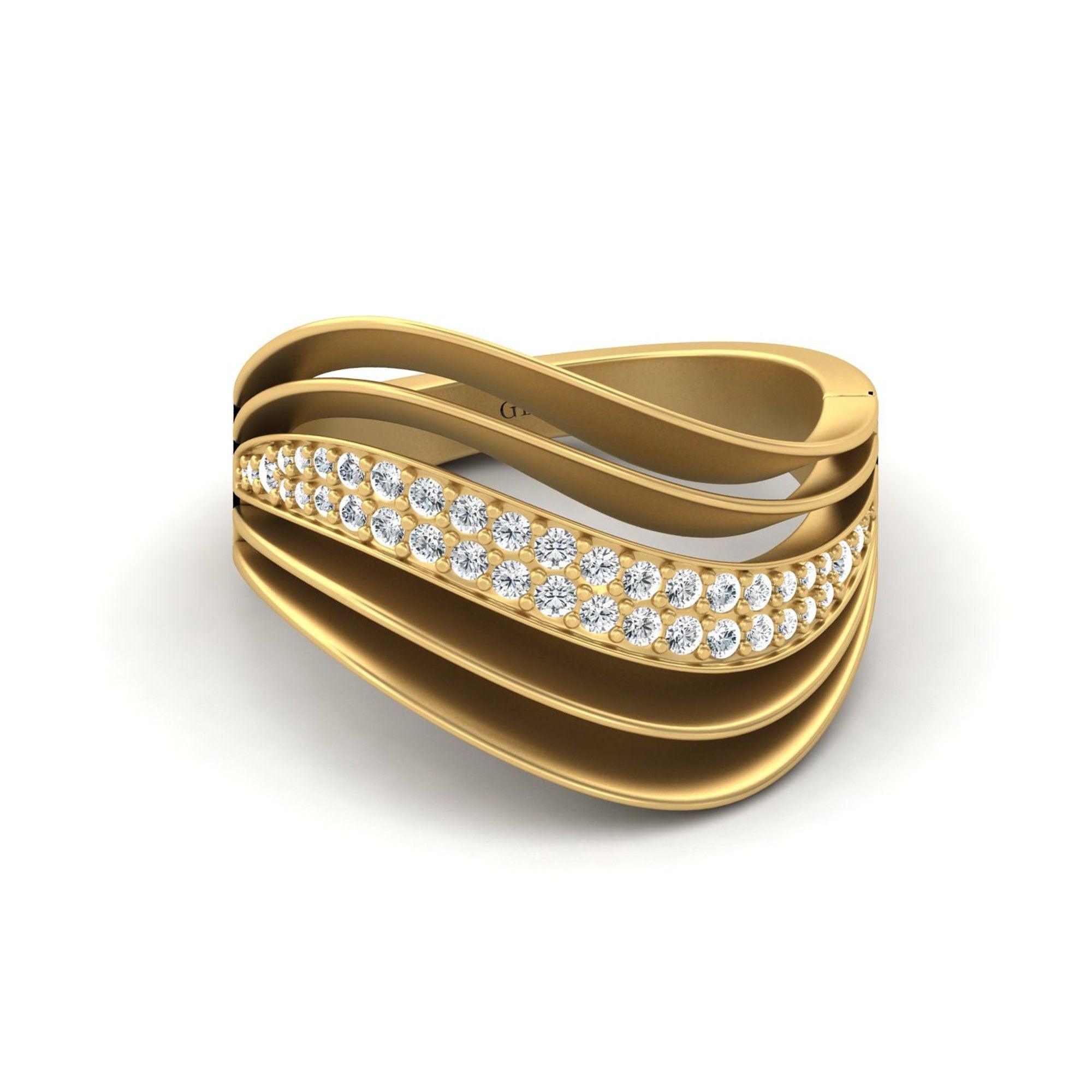 Wavy Diamond Starry Solid Gold Ring